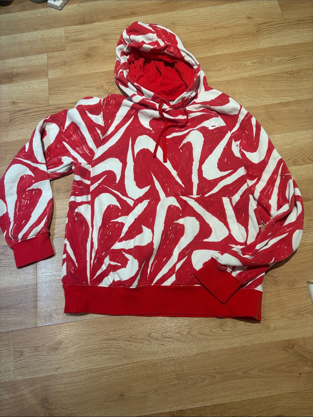 Nike Red & White Graphic Pullover Hoodie